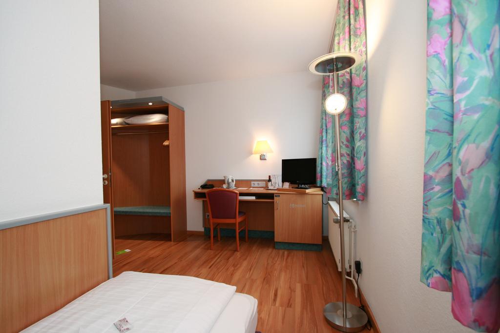 Hotel Ambiente Lich エクステリア 写真