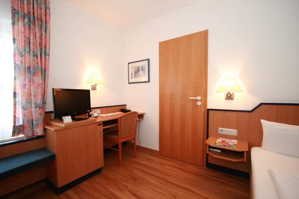 Hotel Ambiente Lich エクステリア 写真