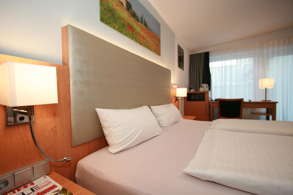 Hotel Ambiente Lich エクステリア 写真
