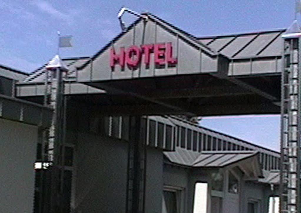 Hotel Ambiente Lich エクステリア 写真